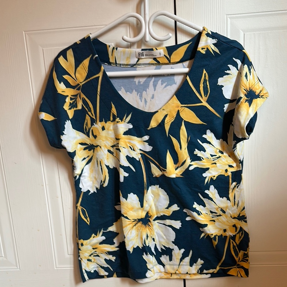 F&F Blue and Yellow Fitted Short Sleeve T-Shirt